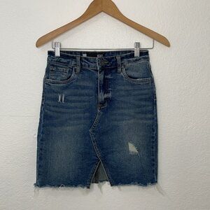 KUT FROM THE KLOTH Women’s Lightly Distressed Hannah Pencil Skirt | Denim | Sz 0